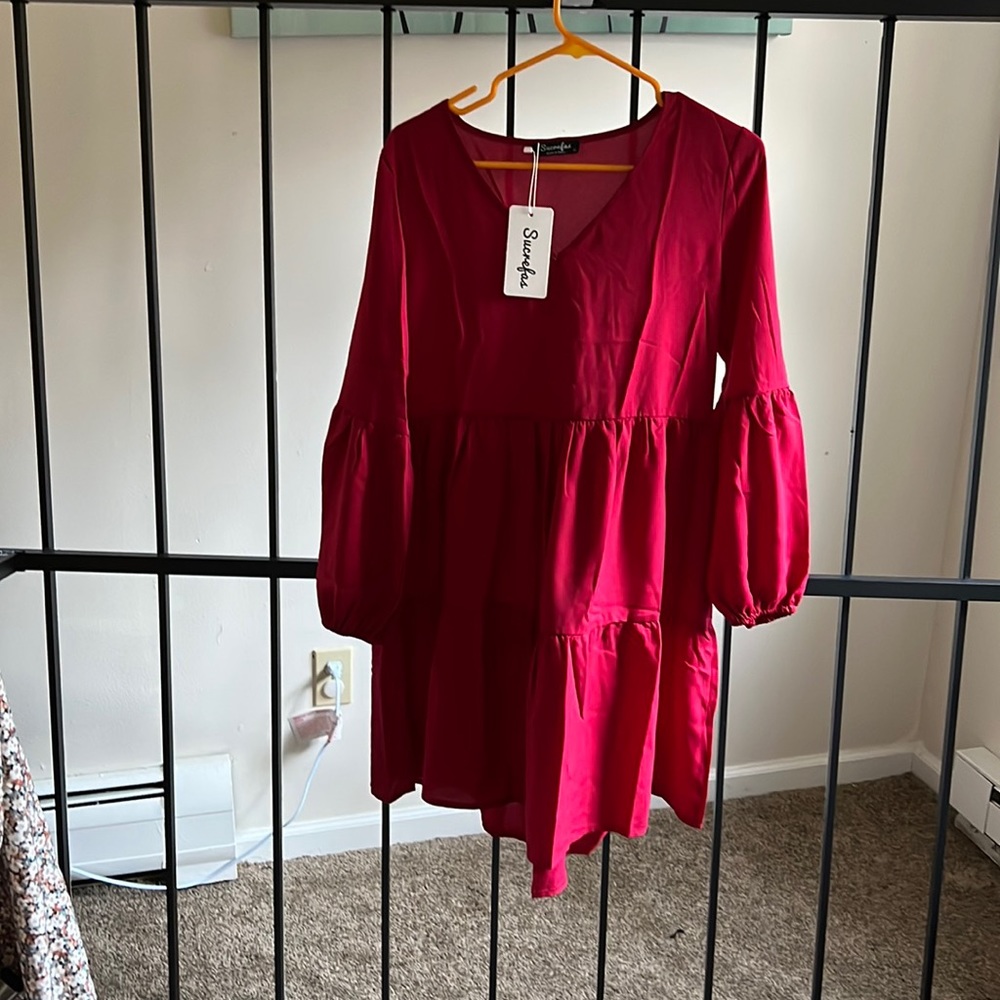 New with tags. Cute red dress